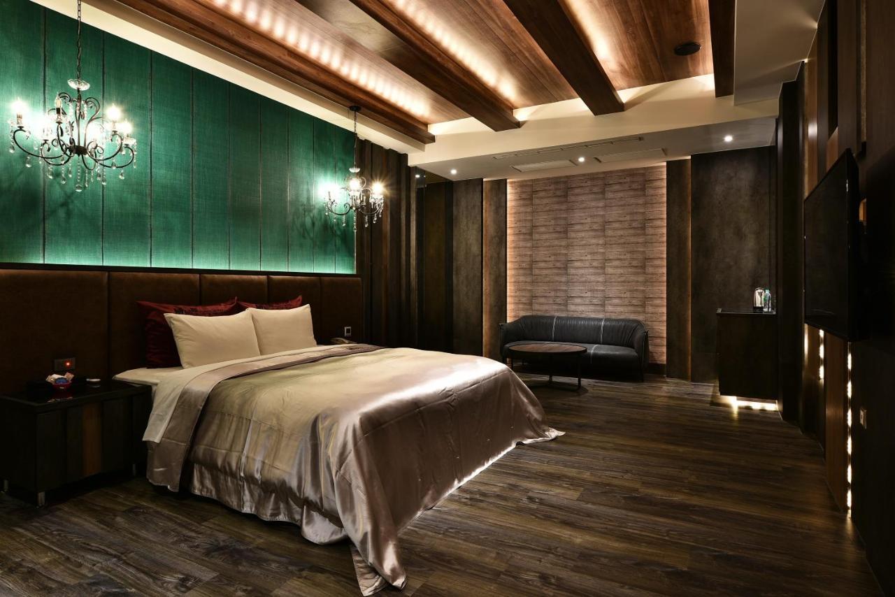 Venice Motel 타이중 외부 사진