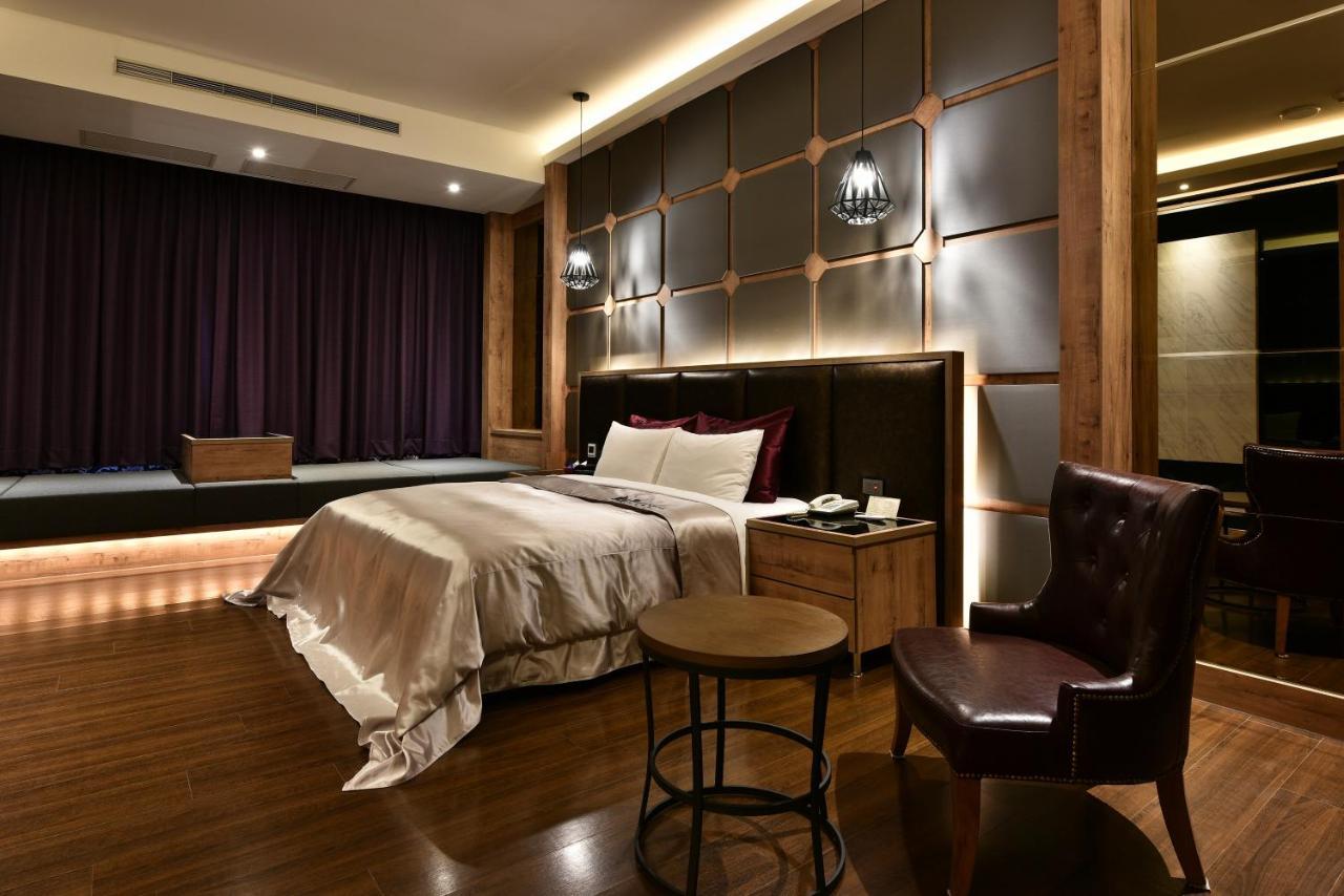 Venice Motel 타이중 외부 사진